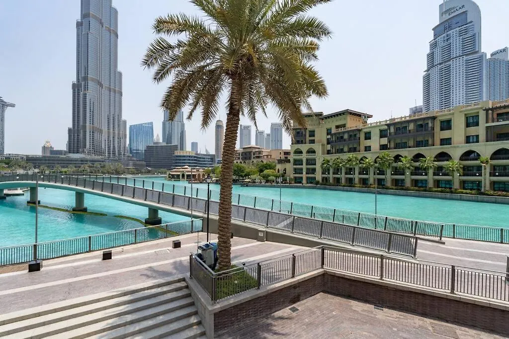 Majestic Duplex Villa With Burj Khalifa View In Downtown Dubái Apartamento