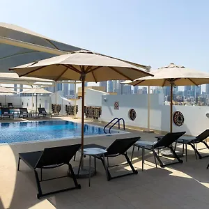 Al Khoory Executive Hotel, Al Wasl מלון