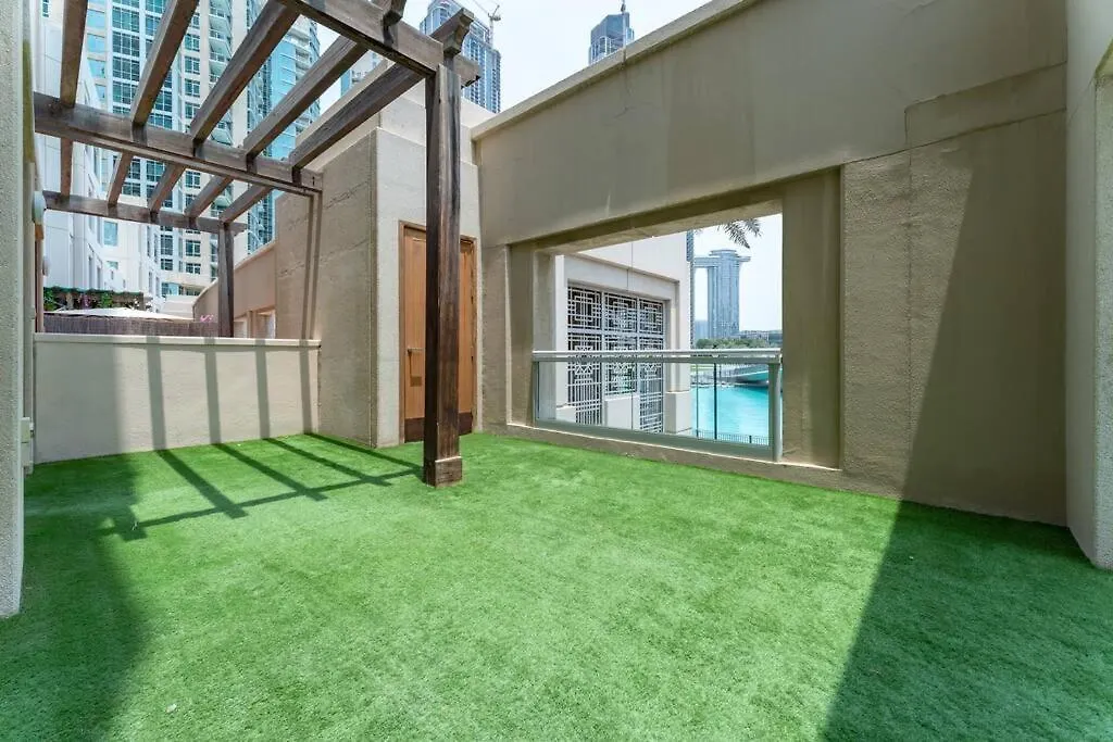 Majestic Duplex Villa With Burj Khalifa View In Downtown Дубай