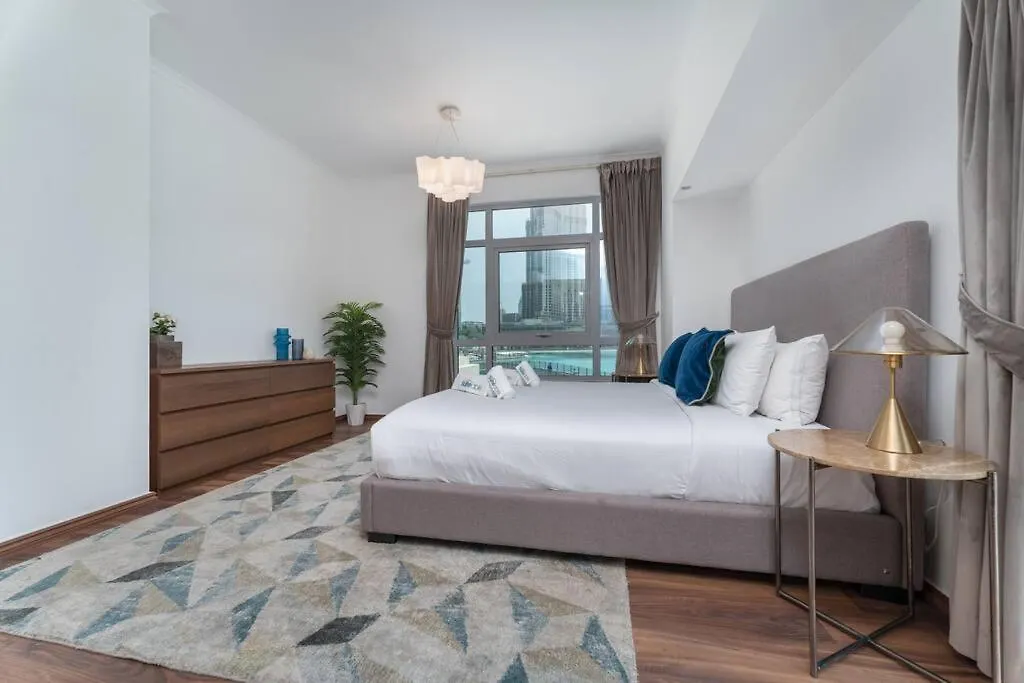 Апартаменты Majestic Duplex Villa With Burj Khalifa View In Downtown Дубай